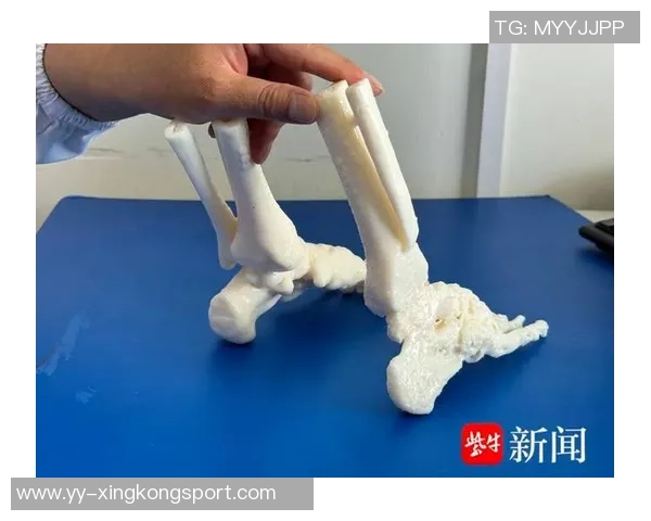 米体报道S希门尼斯考虑右脚踝手术决定将在未来几天做出